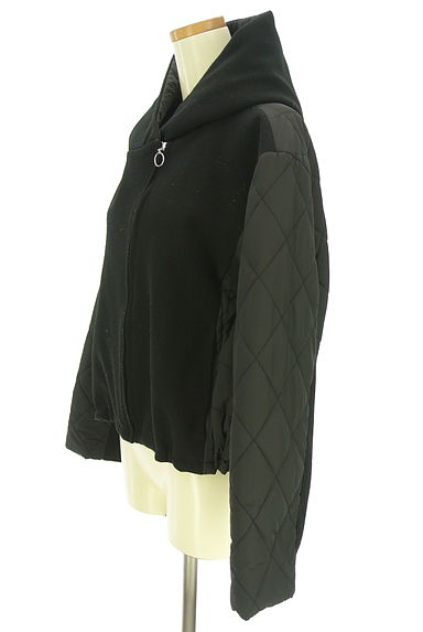 AZUL BY MOUSSY（アズールバイマウジー）の古着「異素材切替キルティングコート（コート）」大画像３へ
