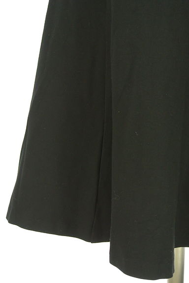 JILL by JILLSTUART（ジルバイジルスチュアート）の古着「レースアップオフショルフレアワンピース（ワンピース・チュニック）」大画像５へ