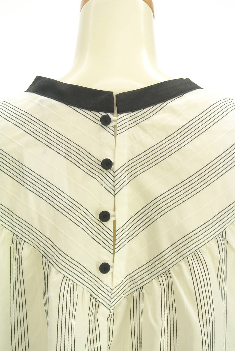 AuieF（アウィーエフ）の古着「商品番号：PR10323738」-大画像4