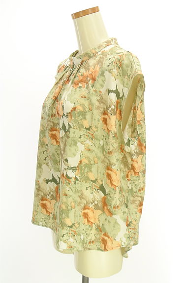 YECCA VECCA（イェッカヴェッカ）の古着「花柄ノースリカットソー（カットソー・プルオーバー）」大画像３へ