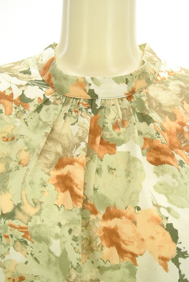YECCA VECCA（イェッカヴェッカ）の古着「花柄ノースリカットソー（カットソー・プルオーバー）」大画像４へ
