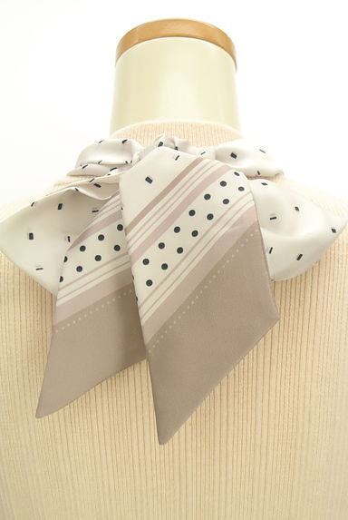 JILL by JILLSTUART（ジルバイジルスチュアート）の古着「スカーフ付きハイネックニット（ニット）」大画像５へ