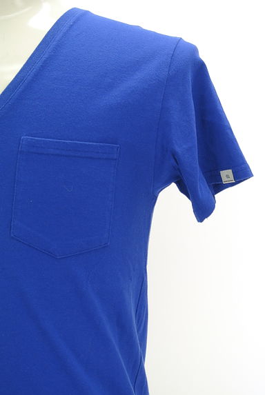 Vanquish（ヴァンキッシュ）の古着「VネックTシャツ（Ｔシャツ）」大画像４へ