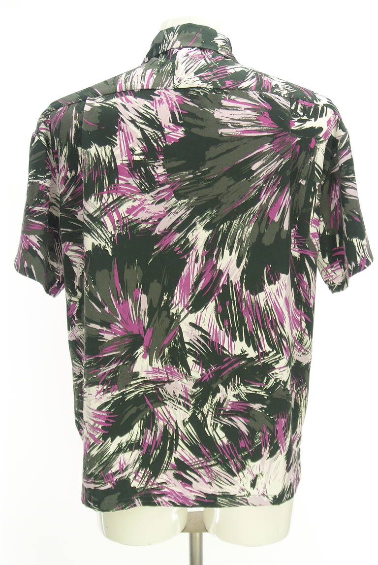 Vanquish（ヴァンキッシュ）の古着「商品番号：PR10324109」-大画像2