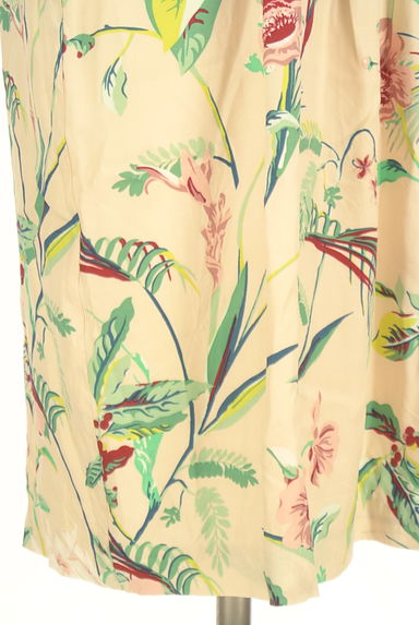 Laura Ashley（ローラアシュレイ）の古着「花柄膝丈ワンピース（ワンピース・チュニック）」大画像５へ