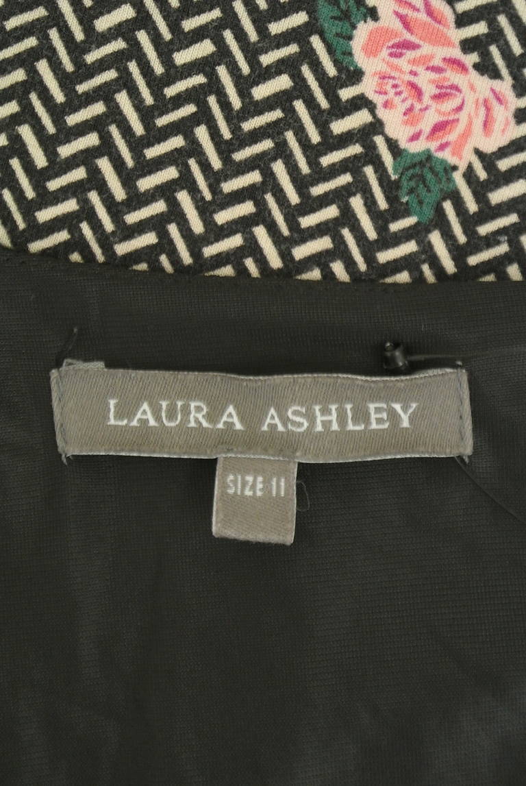 Laura Ashley（ローラアシュレイ）の古着「商品番号：PR10324249」-大画像6