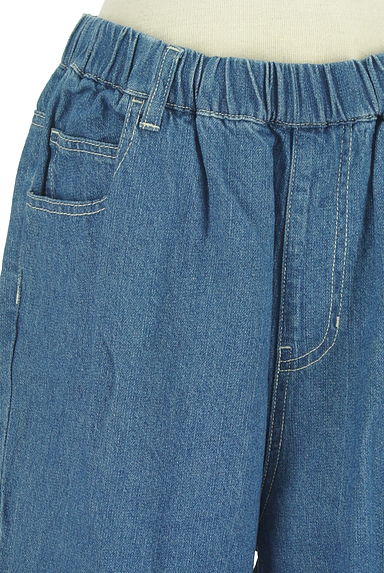 SM2（サマンサモスモス）の古着「綿麻テーパードデニムパンツ（デニムパンツ）」大画像４へ