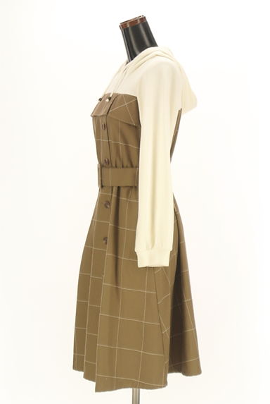 axes femme（アクシーズファム）の古着「ベルト付きドッキング膝丈ワンピース（ワンピース・チュニック）」大画像３へ