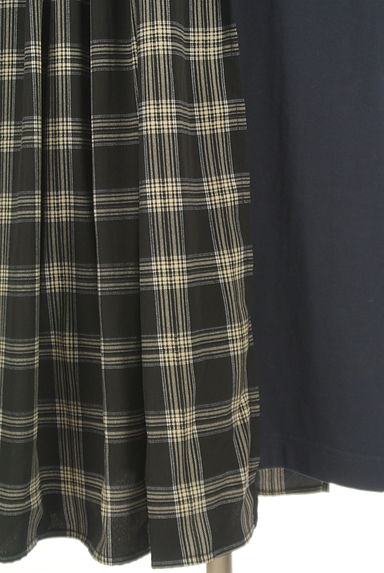 DoCLASSE（ドゥクラッセ）の古着「レイヤード風Tシャツロングワンピース（ワンピース・チュニック）」大画像５へ