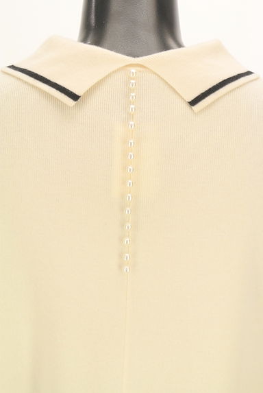 YECCA VECCA（イェッカヴェッカ）の古着「パール付き襟付きニット（ニット）」大画像５へ