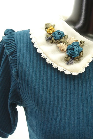 axes femme（アクシーズファム）の古着「花モチーフ衿リブニット（ニット）」大画像４へ