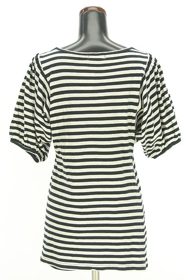 BEAMS Women's（ビームス　ウーマン）の古着「BEAMS BOY パフスリーブボーダーカットソー（カットソー・プルオーバー）」大画像２へ