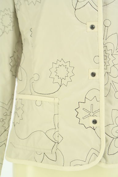 HIROKO KOSHINO（ヒロココシノ）の古着「HIROKO KOSHINO TRUNK 花刺繍ジャンパー（ブルゾン・スタジャン）」大画像５へ