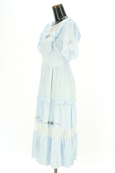 axes femme（アクシーズファム）の古着「axes femme POETIQUE 刺繍入りロングワンピ（ワンピース・チュニック）」大画像３へ