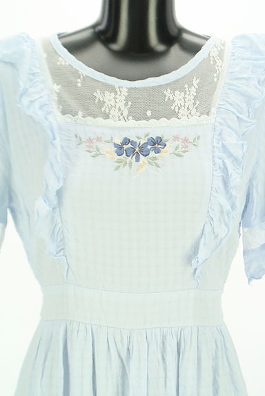 axes femme（アクシーズファム）の古着「axes femme POETIQUE 刺繍入りロングワンピ（ワンピース・チュニック）」大画像４へ