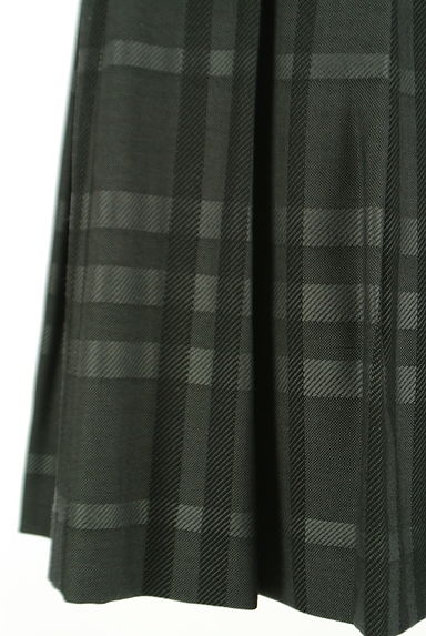 BURBERRY（バーバリー）の古着「ベルト付きチェックスカート（スカート）」大画像５へ