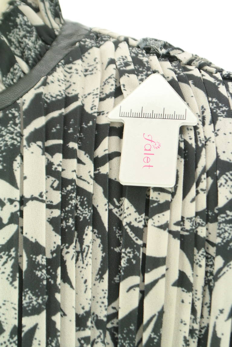 rienda（リエンダ）の古着「商品番号：PR10325552」-大画像5