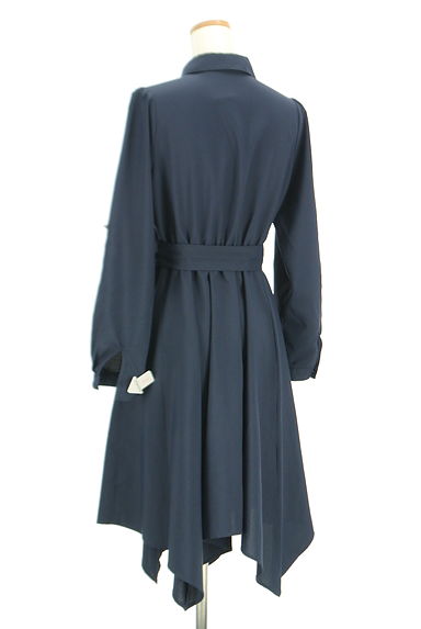 axes femme（アクシーズファム）の古着「イレギュラーヘム膝下シャツワンピース（ワンピース・チュニック）」大画像３へ