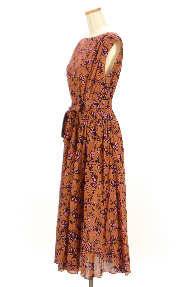 TOMORROWLAND（トゥモローランド）の古着「商品番号：PR10325680」-大画像3