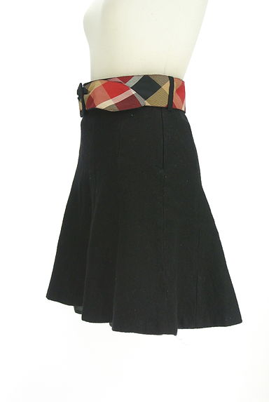 BLUE LABEL CRESTBRIDGE（ブルーレーベル・クレストブリッジ）の古着「チェックベルト付きフレアミニスカート（ミニスカート）」大画像３へ