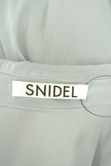 Snidel（スナイデル）の古着「オープンカラーサテンブラウス（ブラウス）」大画像６へ