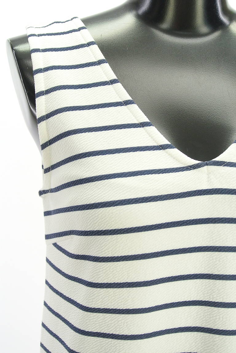 rienda（リエンダ）の古着「商品番号：PR10325890」-大画像4