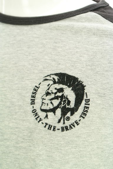 DIESEL（ディーゼル）の古着「ラグランTシャツ（Ｔシャツ）」大画像４へ