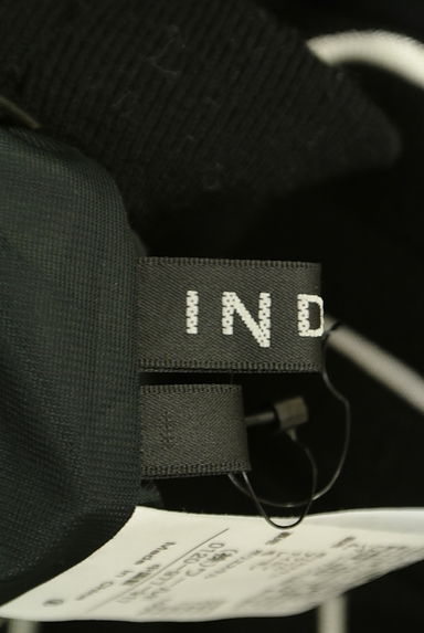 INDIVI（インディヴィ）の古着「モノトーンストライプロングニットスカート（ロングスカート・マキシスカート）」大画像６へ