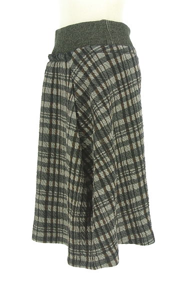 HIROKO KOSHINO（ヒロココシノ）の古着「HIROKO KOSHINO TRUNK チェックニットスカート（スカート）」大画像３へ