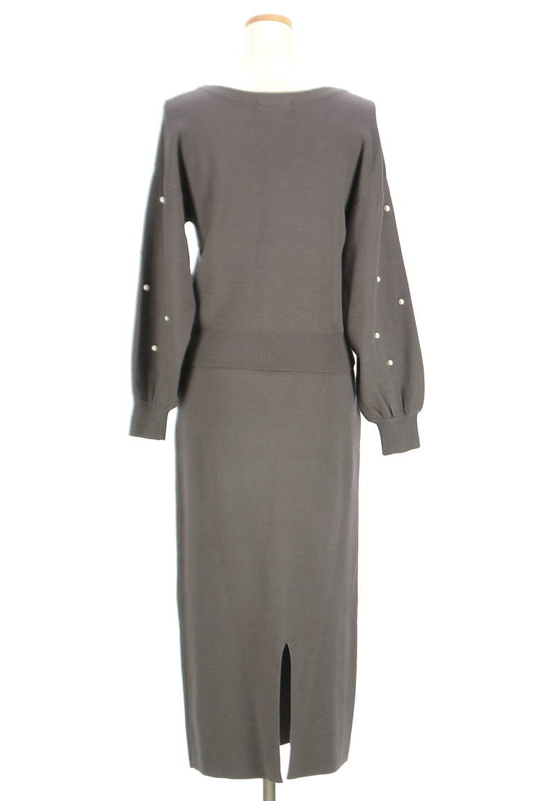 PROPORTION BODY DRESSING(プロポーションボディ ドレッシング)の古着「商品番号:PR10326147」-大画像2