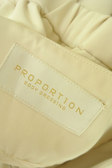 PROPORTION BODY DRESSING（プロポーションボディ ドレッシング）の古着「ノーカラーブルゾン（ブルゾン・スタジャン）」大画像６へ
