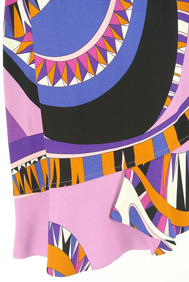 EMILIO PUCCI（エミリオプッチ）の古着「フィッシュテール膝丈スカート（スカート）」大画像５へ
