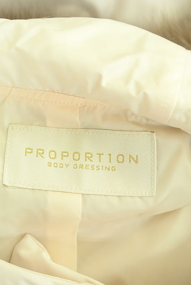 PROPORTION BODY DRESSING（プロポーションボディ ドレッシング）の古着「ファーフードショートダウンコート（ダウンジャケット・ダウンコート）」大画像６へ
