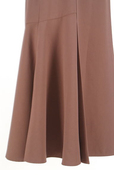 JILL by JILLSTUART（ジルバイジルスチュアート）の古着「チェーン付きロングフレアスカート（ロングスカート・マキシスカート）」大画像５へ