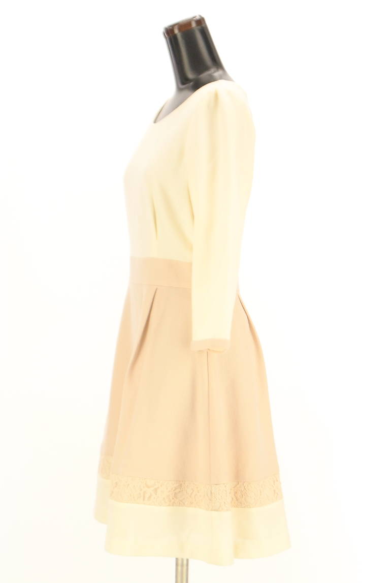 LAISSE PASSE（レッセパッセ）の古着「商品番号：PR10326670」-大画像3