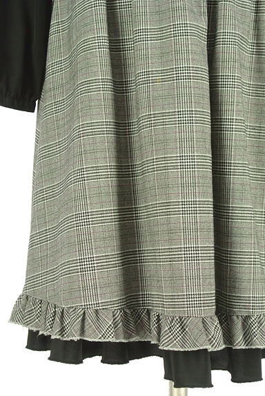 axes femme（アクシーズファム）の古着「チェック柄切替膝丈ワンピース（ワンピース・チュニック）」大画像５へ