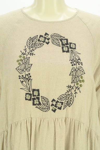 SM2（サマンサモスモス）の古着「フロント刺繍ロングワンピース（ワンピース・チュニック）」大画像４へ