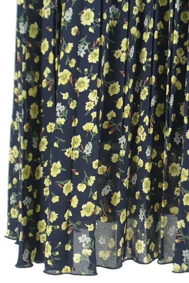 PLST（プラステ）の古着「小花柄プリーツシフォンスカート（ロングスカート・マキシスカート）」大画像５へ