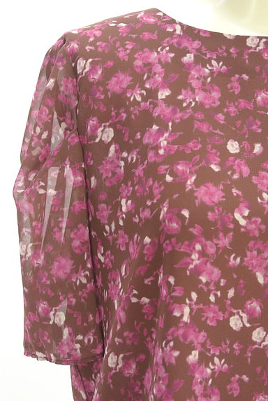 Reflect（リフレクト）の古着「花柄シフォンカットソー（カットソー・プルオーバー）」大画像４へ