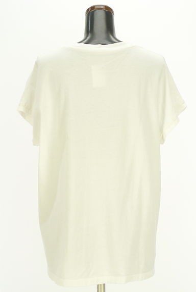 Te chichi（テチチ）の古着「Lugnoncure エンボスロゴTシャツ（Ｔシャツ）」大画像２へ