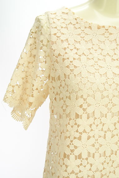 Feroux（フェルゥ）の古着「バックリボン花柄刺繍レースカットソー（カットソー・プルオーバー）」大画像４へ