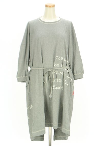 drug store's（ドラッグストアーズ）の古着「ベルト付き膝下丈Tシャツワンピース（ワンピース・チュニック）」大画像１へ