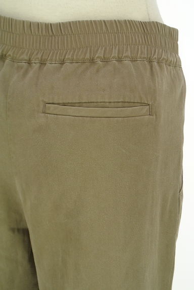 NATURAL BEAUTY BASIC（ナチュラルビューティベーシック）の古着「クロップドテーパードパンツ（パンツ）」大画像５へ