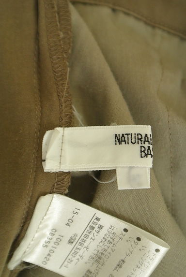 NATURAL BEAUTY BASIC（ナチュラルビューティベーシック）の古着「クロップドテーパードパンツ（パンツ）」大画像６へ