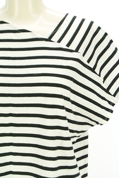 niko and...（ニコ アンド）の古着「アシメボーダーカットソー（Ｔシャツ）」大画像４へ