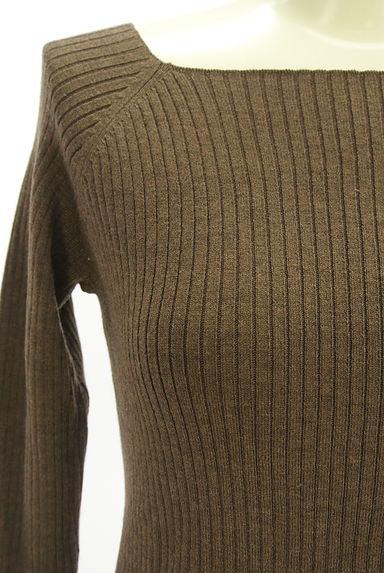 NATURAL BEAUTY BASIC（ナチュラルビューティベーシック）の古着「スクエアネックリブニット（ニット）」大画像４へ