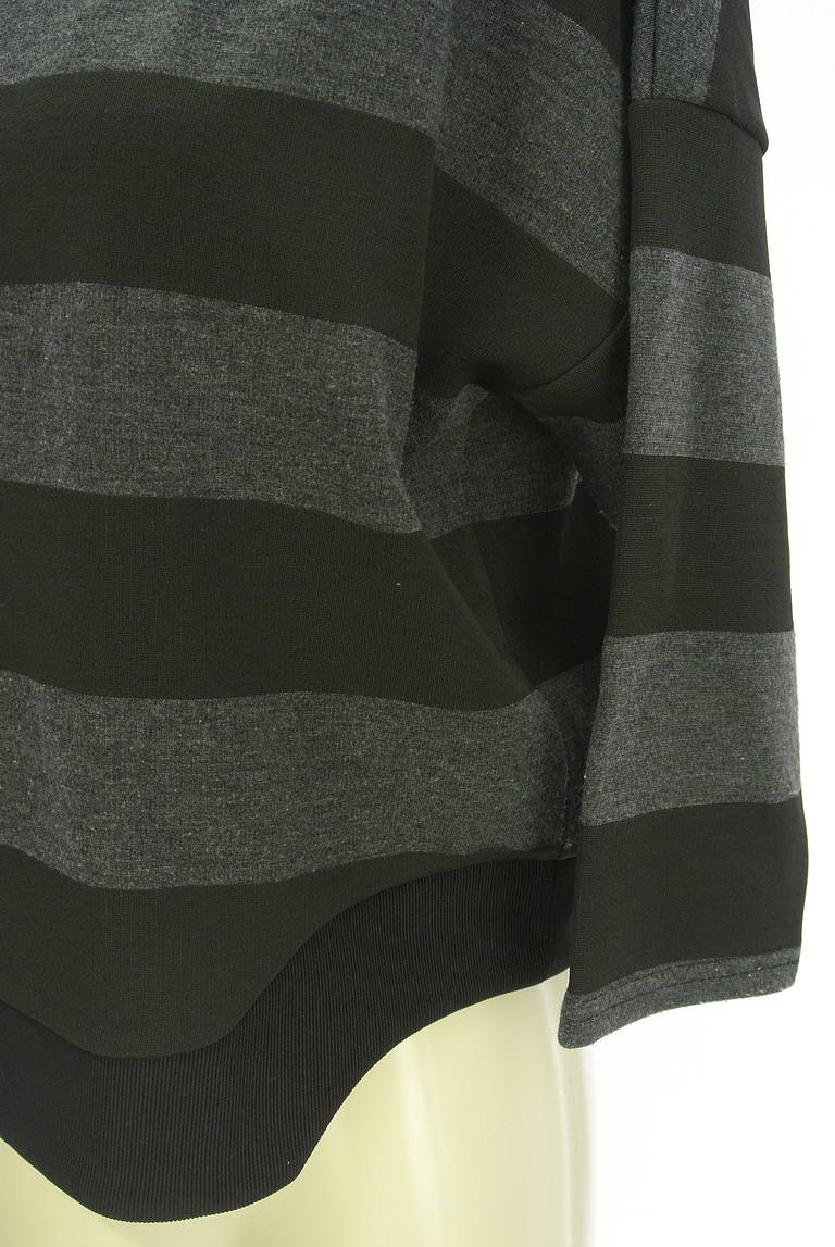 YECCA VECCA（イェッカヴェッカ）の古着「商品番号：PR10327957」-大画像5