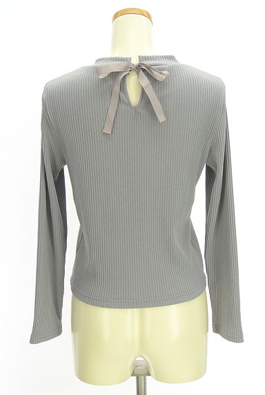 JILL by JILLSTUART（ジルバイジルスチュアート）の古着「バックリボンリブニット（ニット）」大画像２へ