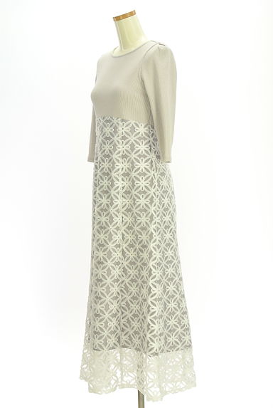 JILL by JILLSTUART（ジルバイジルスチュアート）の古着「花柄チュールロングワンピース（ワンピース・チュニック）」大画像３へ
