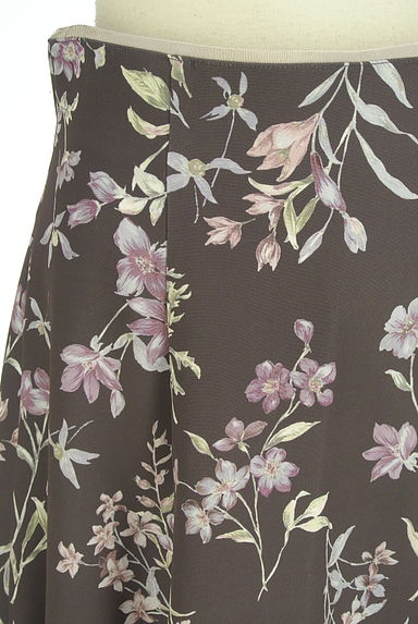 PROPORTION BODY DRESSING（プロポーションボディ ドレッシング）の古着「花柄フレアミモレスカート（ロングスカート・マキシスカート）」大画像４へ